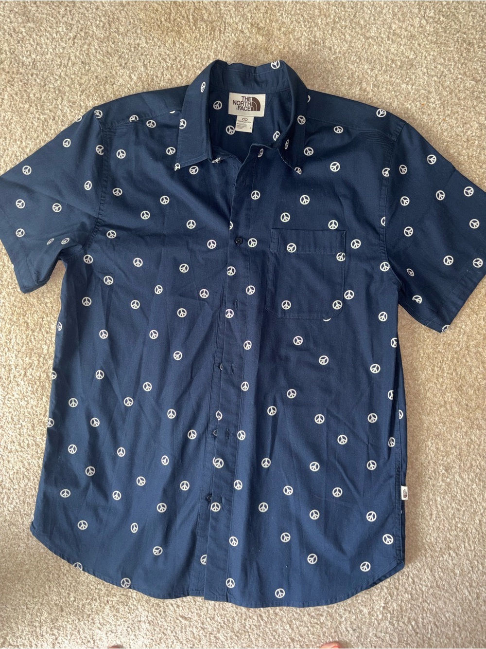 North Face Peace Button Down ✌🏻